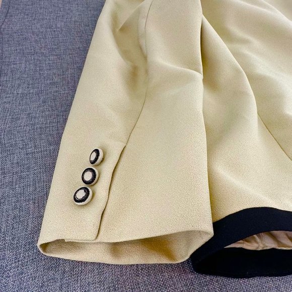 Vintage Emily Blazer Beaded Floral Detail Long Sleeve Button Closure Plus 16W‎ - Picture 13 of 15